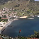 Sunny Flat In * Machico (Madeira)